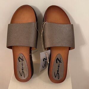 Seven7 Women's Pearl Slide Sandals